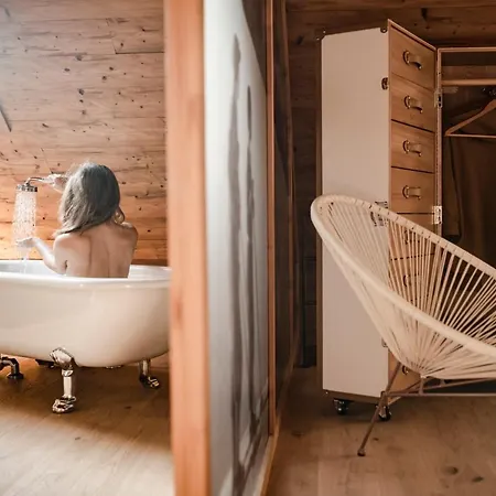 Meinhimmelschluessel شقة ميترباخ